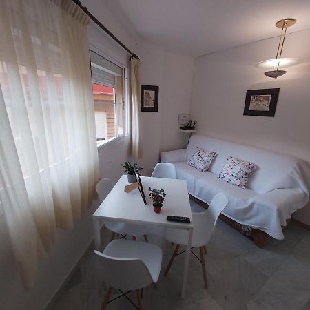 Апартаменты Apartamento Sostoa 4 Малага Экстерьер фото