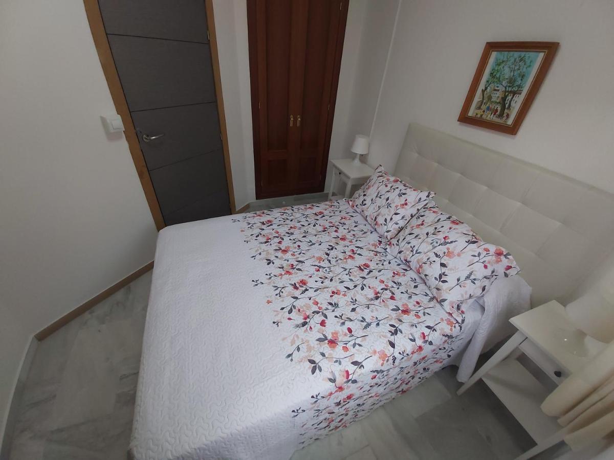 Апартаменты Apartamento Sostoa 4 Малага Экстерьер фото