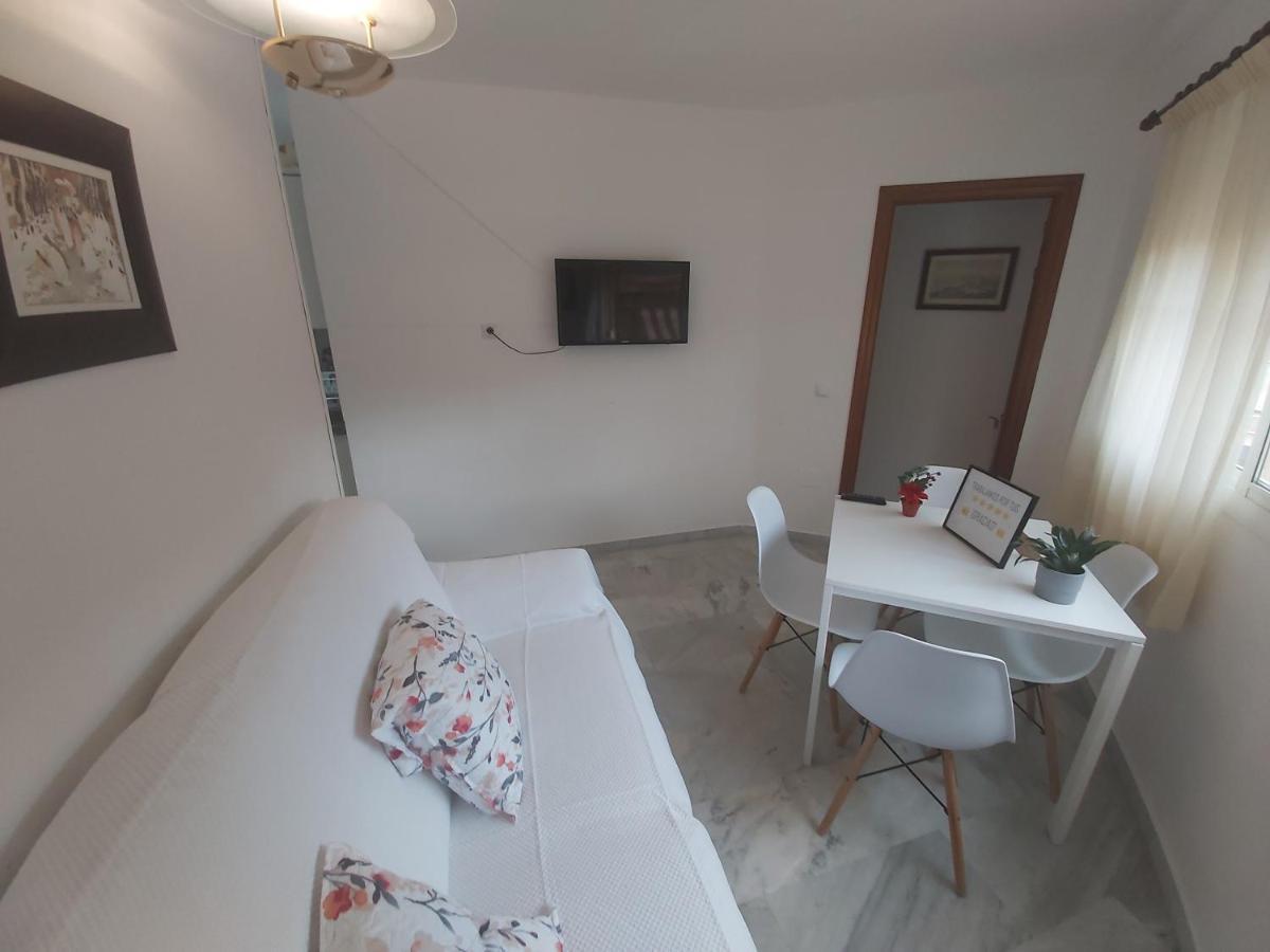 Апартаменты Apartamento Sostoa 4 Малага Экстерьер фото