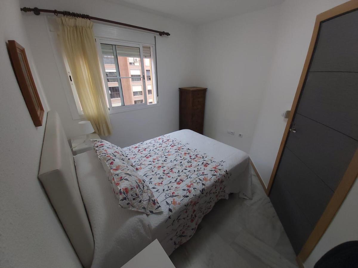Апартаменты Apartamento Sostoa 4 Малага Экстерьер фото